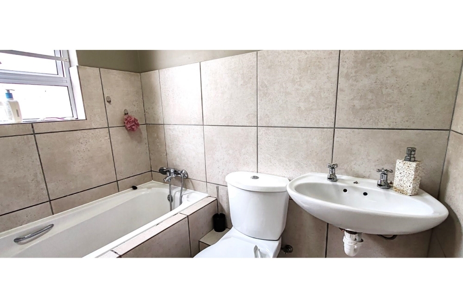 3 Bedroom Property for Sale in Muizenberg Western Cape